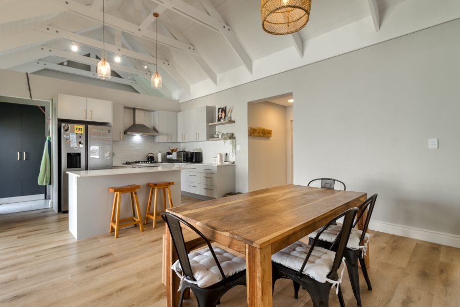 3 Bedroom Property for Sale in Aan de Wijnlanden Western Cape